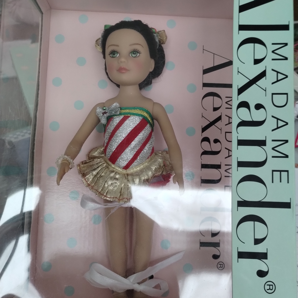 Madame Alexander Rockette Red Santa Doll Box